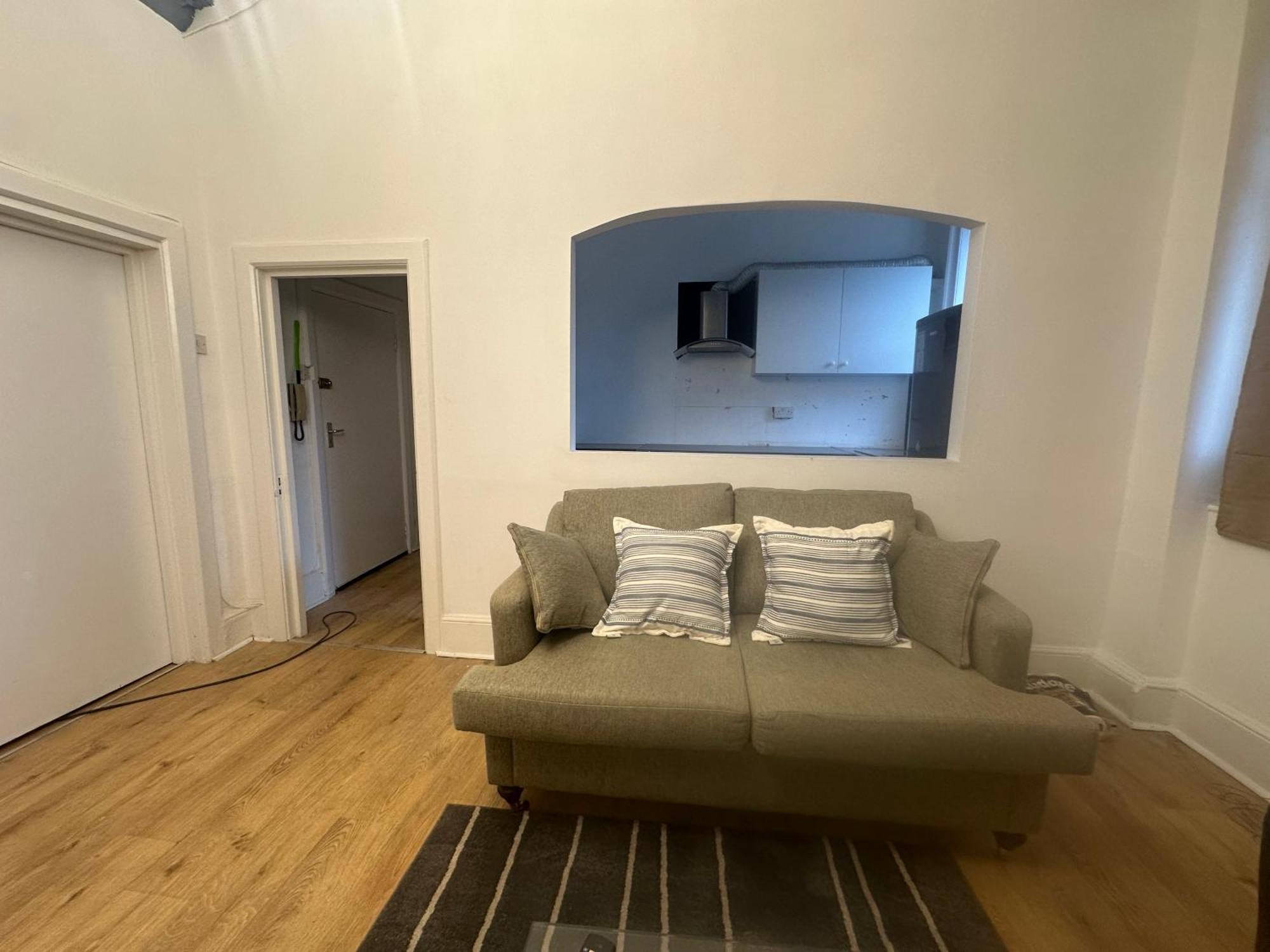 First Floor One Bed Apartment In Central West Londra Exterior foto